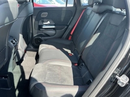 Mercedes-Benz GLA AMG GLA 35 4MATIC SUV 2025