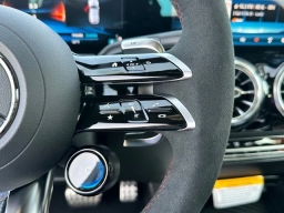 Mercedes-Benz GLA AMG GLA 35 4MATIC SUV 2025