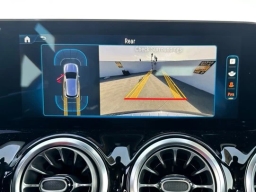 Mercedes-Benz GLA AMG GLA 35 4MATIC SUV 2025