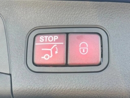 Mercedes-Benz GLA AMG GLA 35 4MATIC SUV 2025