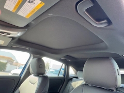 Mercedes-Benz GLA AMG GLA 35 4MATIC SUV 2025