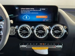 Mercedes-Benz GLA AMG GLA 35 4MATIC SUV 2025