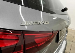 Mercedes-Benz GLA AMG GLA 35 4MATIC SUV 2025