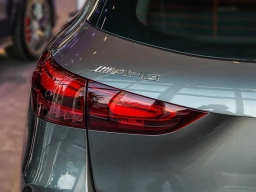 Mercedes-Benz GLA AMG GLA 35 4MATIC SUV 2026