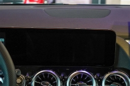 Mercedes-Benz GLA AMG GLA 35 4MATIC SUV 2026