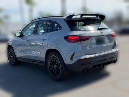 Mercedes-Benz GLA AMG GLA 35 4MATIC SUV 2026