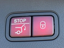 Mercedes-Benz GLA AMG GLA 35 4MATIC SUV 2026