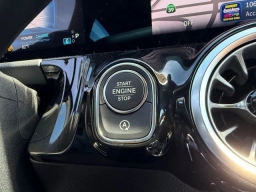 Mercedes-Benz GLA AMG GLA 35 4MATIC SUV 2026