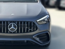Mercedes-Benz GLA AMG GLA 35 4MATIC SUV 2025