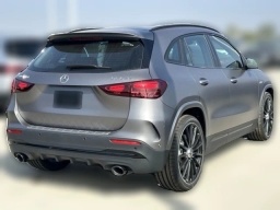 Mercedes-Benz GLA AMG GLA 35 4MATIC SUV 2025