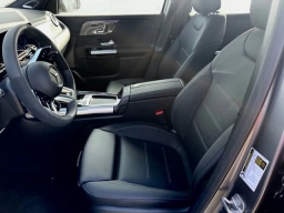 Mercedes-Benz GLA AMG GLA 35 4MATIC SUV 2025