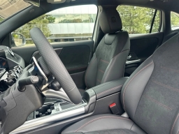 Mercedes-Benz GLA AMG GLA 35 4MATIC SUV 2026