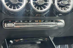 Mercedes-Benz GLA AMG GLA 35 4MATIC SUV 2026