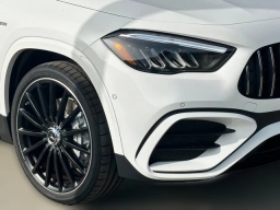 Mercedes-Benz GLA AMG GLA 35 4MATIC SUV 2025