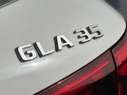 Mercedes-Benz GLA AMG GLA 35 4MATIC SUV 2025