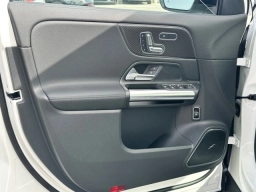 Mercedes-Benz GLA AMG GLA 35 4MATIC SUV 2025