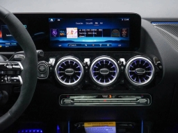 Mercedes-Benz GLA AMG GLA 35 4MATIC SUV 2025