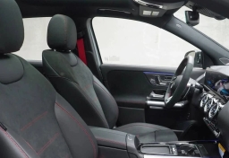 Mercedes-Benz GLA AMG GLA 35 4MATIC SUV 2025