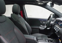 Mercedes-Benz GLA AMG GLA 35 4MATIC SUV 2025