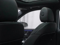 Mercedes-Benz GLA AMG GLA 35 4MATIC SUV 2025