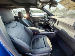 Mercedes-Benz GLA AMG GLA 35 4MATIC SUV 2025