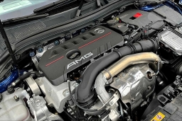 Mercedes-Benz GLA AMG GLA 35 4MATIC SUV 2025