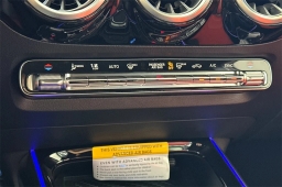 Mercedes-Benz GLA AMG GLA 35 4MATIC SUV 2026