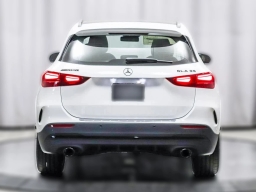 Mercedes-Benz GLA AMG GLA 35 4MATIC SUV 2025