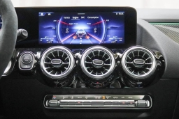 Mercedes-Benz GLA AMG GLA 35 4MATIC SUV 2025