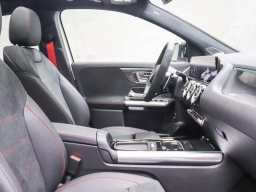 Mercedes-Benz GLA AMG GLA 35 4MATIC SUV 2025