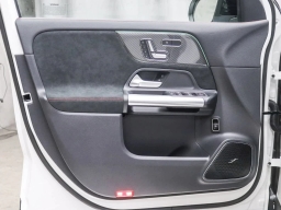 Mercedes-Benz GLA AMG GLA 35 4MATIC SUV 2025