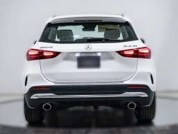 Mercedes-Benz GLA AMG GLA 35 4MATIC SUV 2025