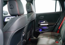 Mercedes-Benz GLA AMG GLA 35 4MATIC SUV 2025