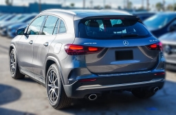 Mercedes-Benz GLA AMG GLA 35 4MATIC SUV 2025