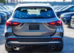 Mercedes-Benz GLA AMG GLA 35 4MATIC SUV 2025