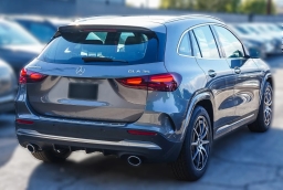 Mercedes-Benz GLA AMG GLA 35 4MATIC SUV 2025
