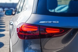 Mercedes-Benz GLA AMG GLA 35 4MATIC SUV 2025