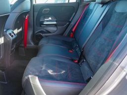 Mercedes-Benz GLA AMG GLA 35 4MATIC SUV 2025