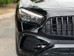 Mercedes-Benz GLA AMG GLA 35 4MATIC SUV 2026