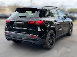 Mercedes-Benz GLA AMG GLA 35 4MATIC SUV 2026