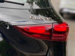 Mercedes-Benz GLA AMG GLA 35 4MATIC SUV 2026
