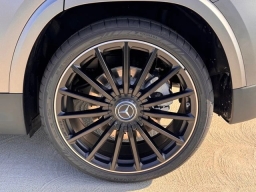 Mercedes-Benz GLA AMG GLA 35 4MATIC SUV 2025