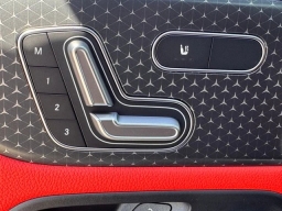 Mercedes-Benz GLA AMG GLA 35 4MATIC SUV 2025