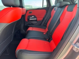 Mercedes-Benz GLA AMG GLA 35 4MATIC SUV 2025