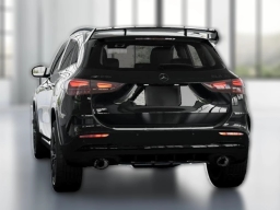 Mercedes-Benz GLA AMG GLA 35 4MATIC SUV 2026