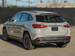 Mercedes-Benz GLA AMG GLA 35 4MATIC SUV 2026