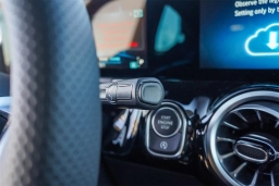 Mercedes-Benz GLA AMG GLA 35 4MATIC SUV 2026