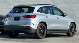 Mercedes-Benz GLA AMG GLA 35 4MATIC SUV 2026