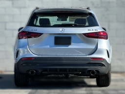 Mercedes-Benz GLA AMG GLA 35 4MATIC SUV 2026