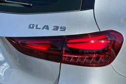 Mercedes-Benz GLA AMG GLA 35 4MATIC SUV 2026